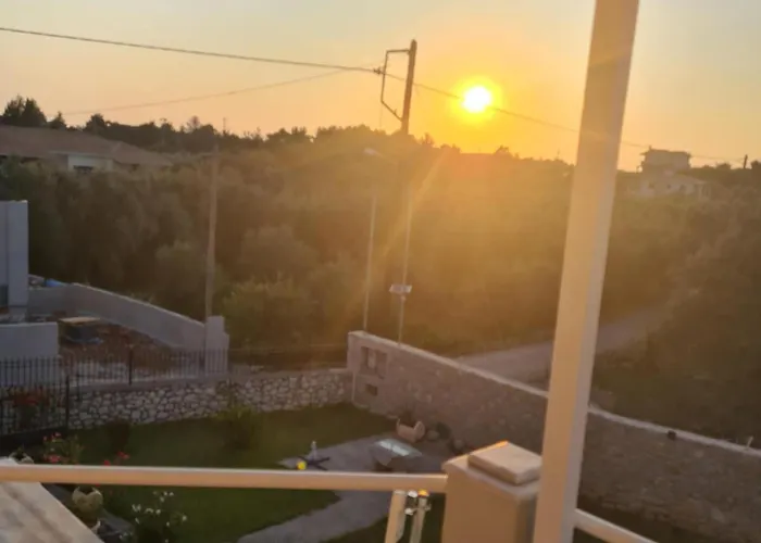 Marina Tsoukaládhes